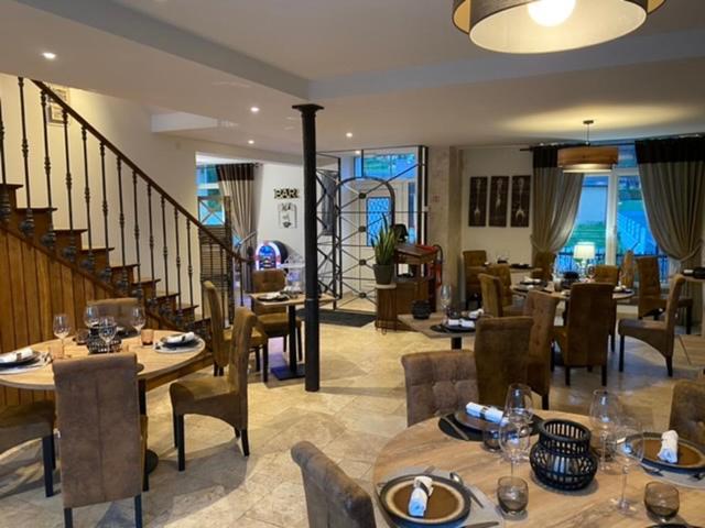 Le Point De Chute Bed & Breakfast Les Hautes-Rivieres Exterior photo